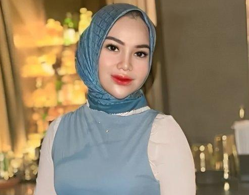 Selebgram Aceh Mira Ulfa